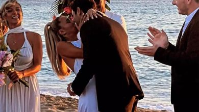 Photo of Κόνι Μεταξά – Μάριος Καπότσης: Τα τρυφερά λόγια που αντάλλαξαν μετά τον δεύτερο γάμο τους